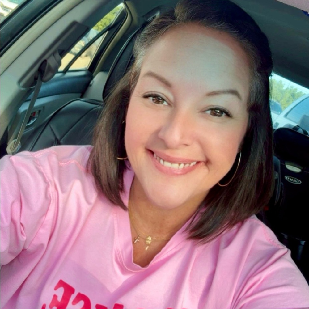 If you see something you like, send me an offer! ❤️ POSH AMBASSADOR